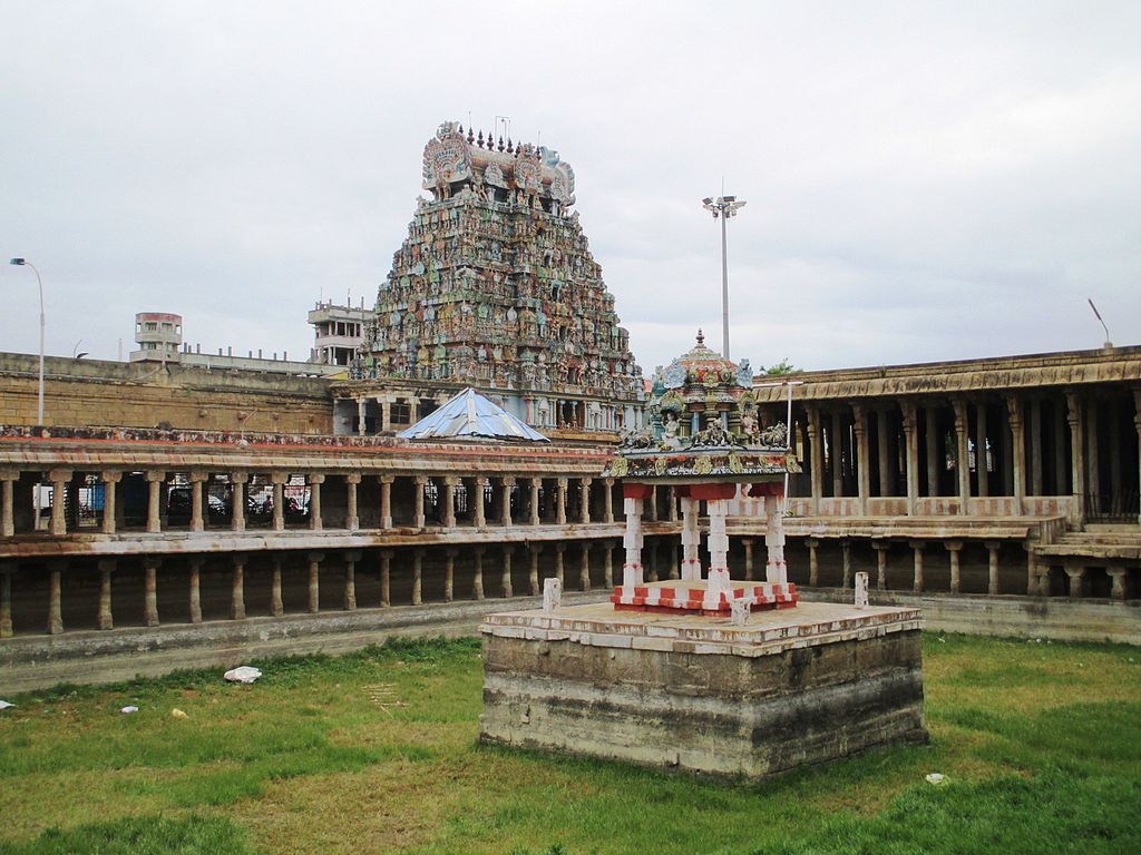 Jambukeshwarar Temple in Thiruvanaikaval by PAJASA