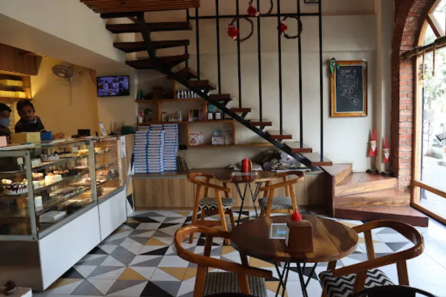 Luscious Layers in Nashik by PAJASA