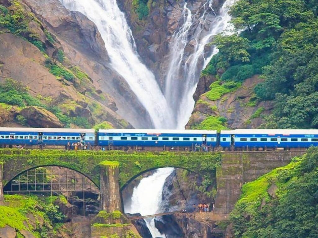 Dudhsagar Waterfall in nashik