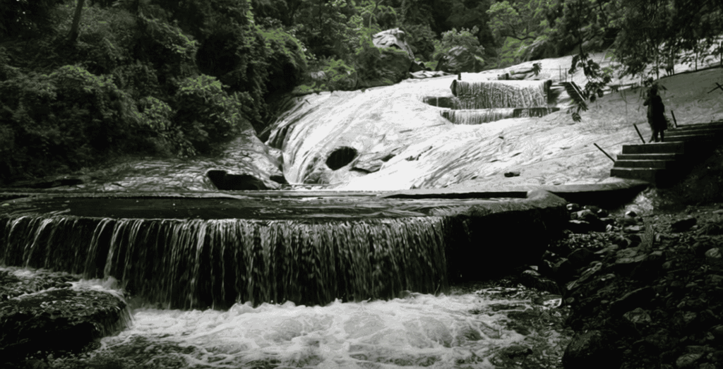Kovai Kutralam Falls in Coimbatore