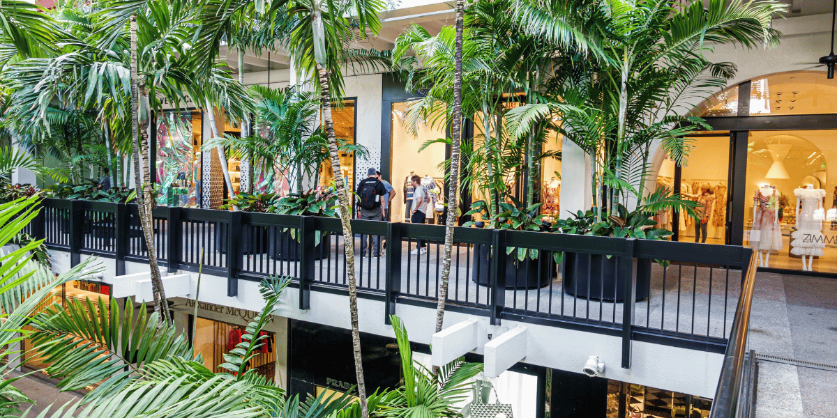 Bal Harbour Shops - PAJASA Apartments