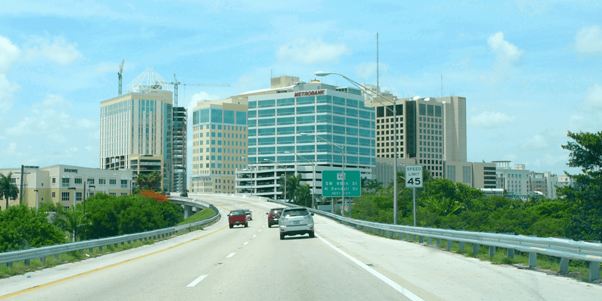 Dadeland Mall - PAJASA Apartments