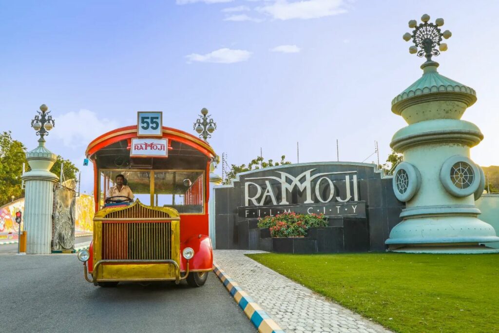 ramoji film city entry ticket by PAJASA