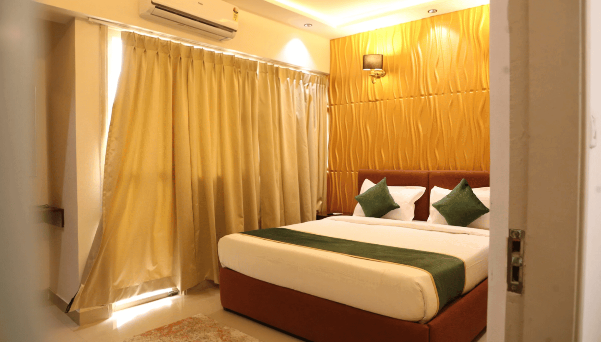 Serviced apartments in Navi Mumbai