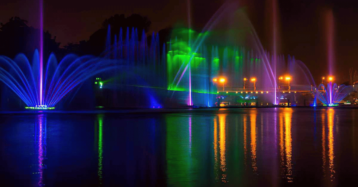 Night view of Hussain Sagar Lake and Buddha statue