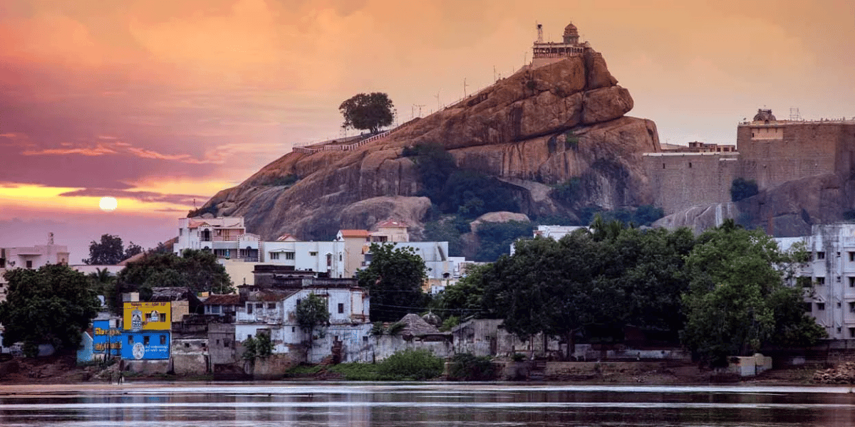 Rockfort Temple Tiruchirappalli - PAJASA Apartments