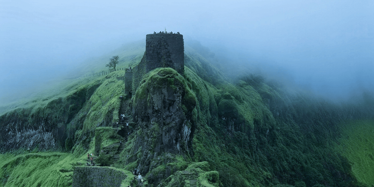 Sinhagad Fort scenic hilltop fort near Pune Maharashtra